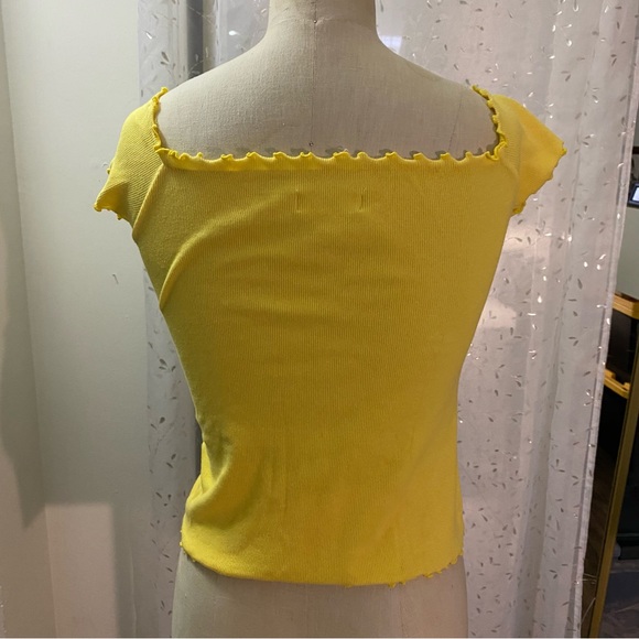 Off the shoulder top - Picture 4 of 5